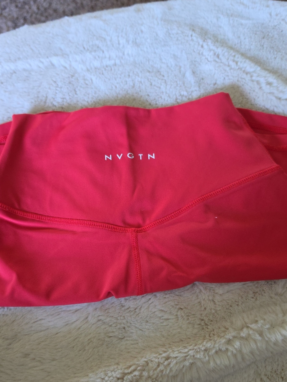 NVGTN Red Women's Bike Shorts No Front Seam